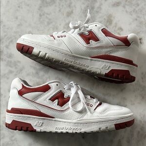 Gently used new balance 550s. Women’s 9. Men’s 7.5